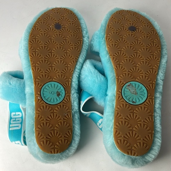 UGG Fluff Yeah Blue Plush Slippers - Picture 8 of 8